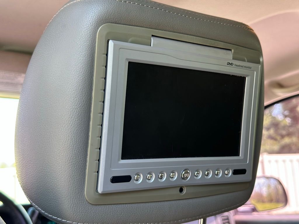 2005 GMC Yukon — photo 17