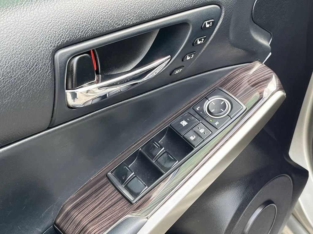 2014 Lexus IS — photo 11