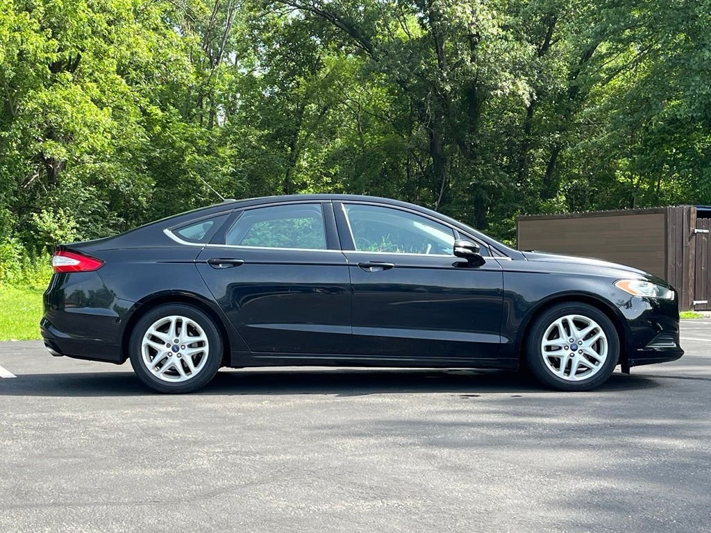 2016 Ford Fusion — photo 5