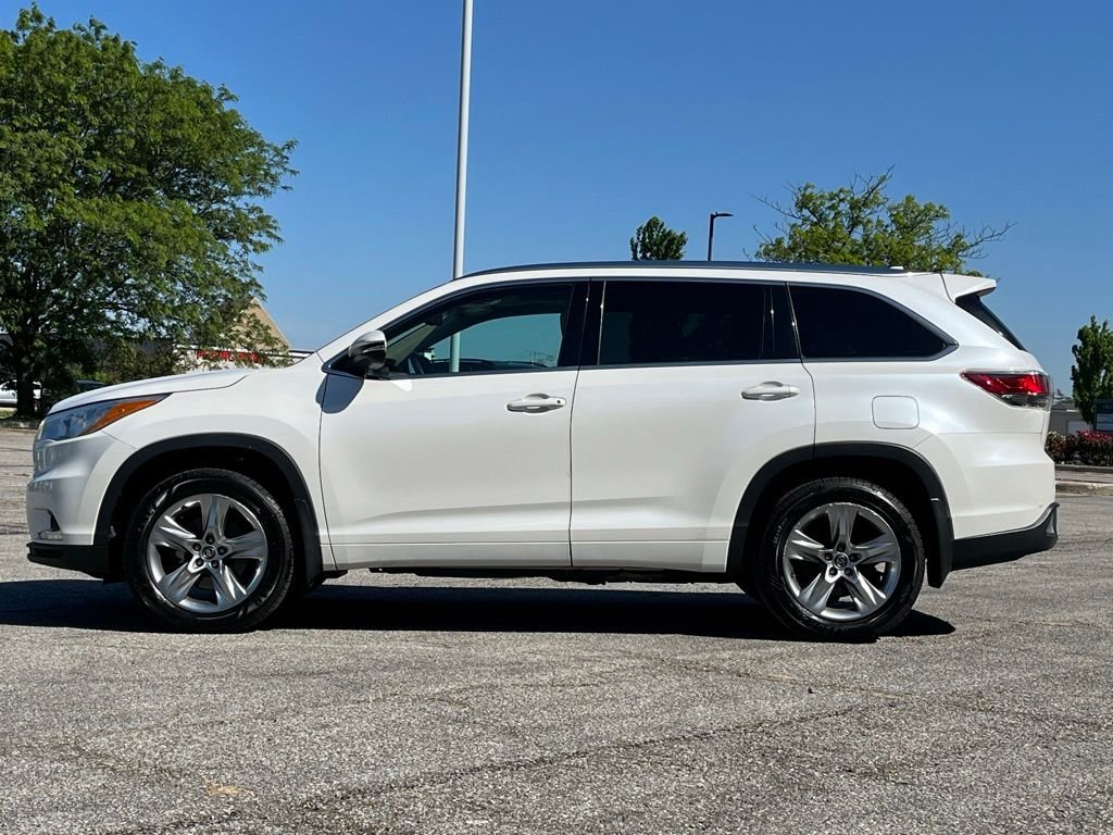 2016 Toyota Highlander — photo 3