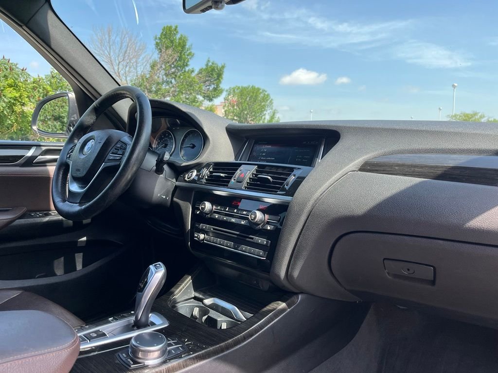 2017 BMW X3 — photo 21