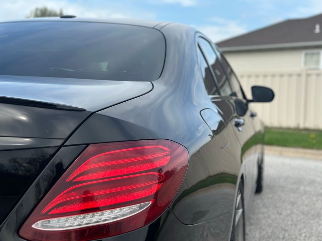 2017 Mercedes-Benz E-Class — photo 11