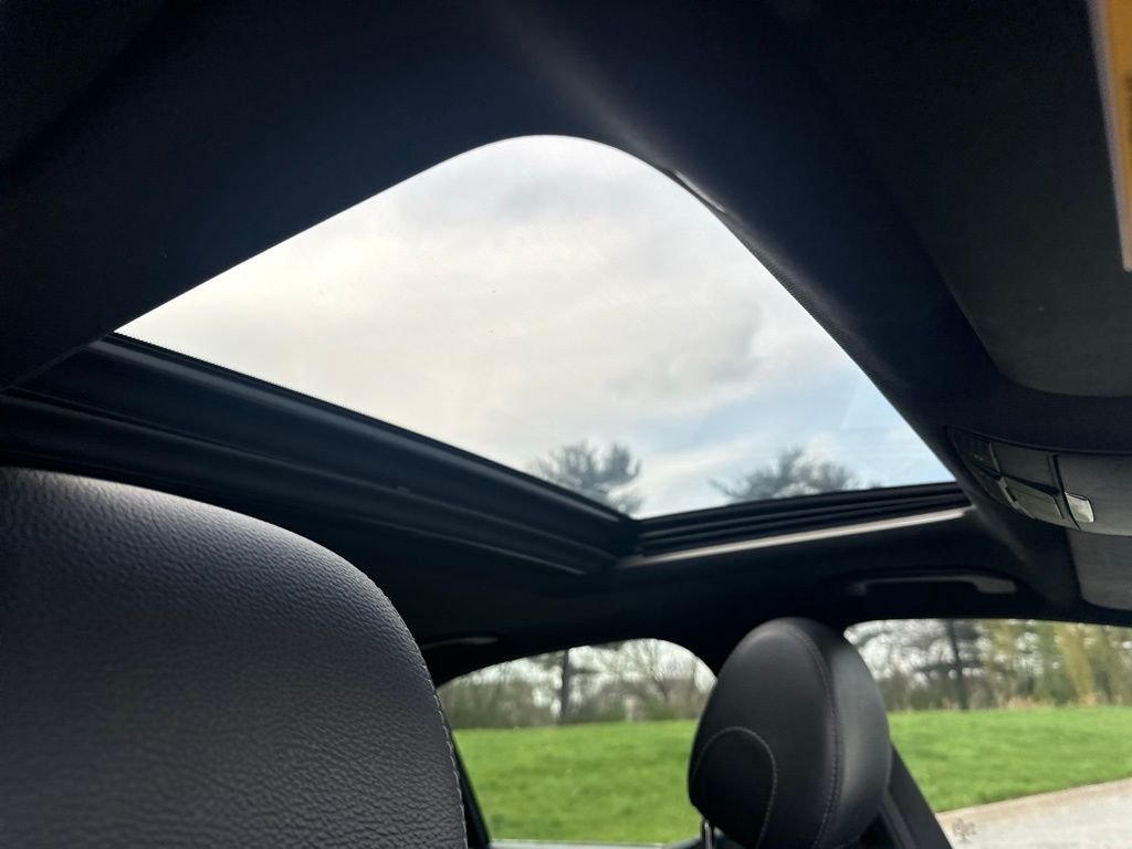 2017 Mercedes-Benz E-Class — photo 26