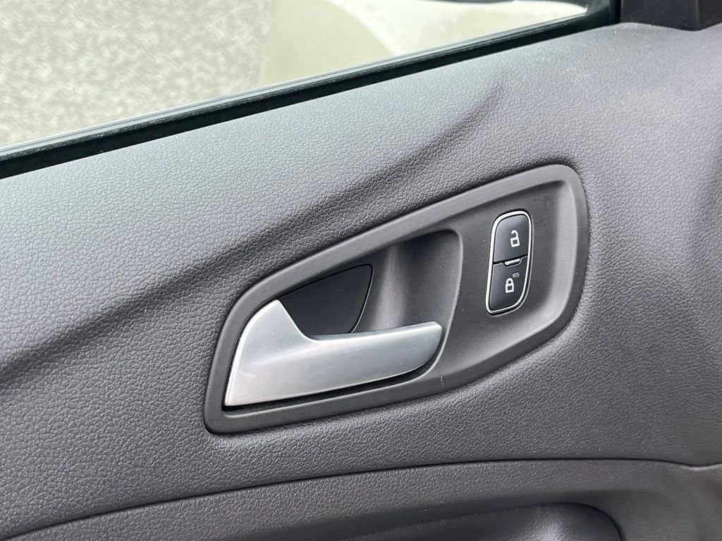 2018 Ford Escape — photo 13