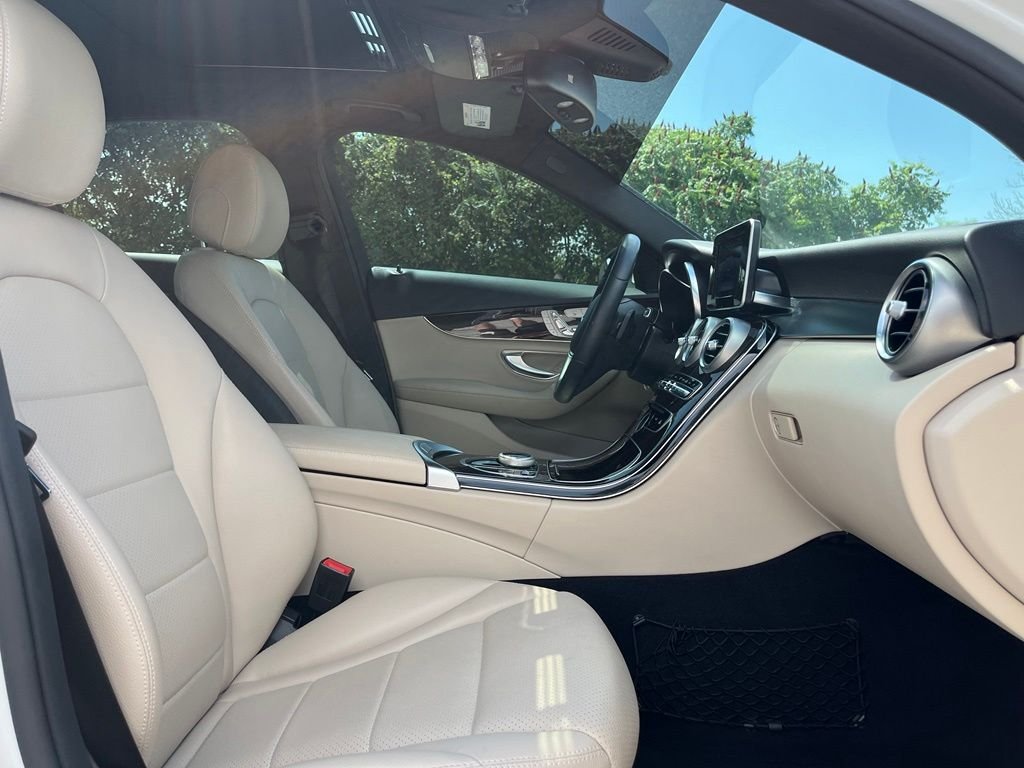 2018 Mercedes-Benz C-Class — photo 23