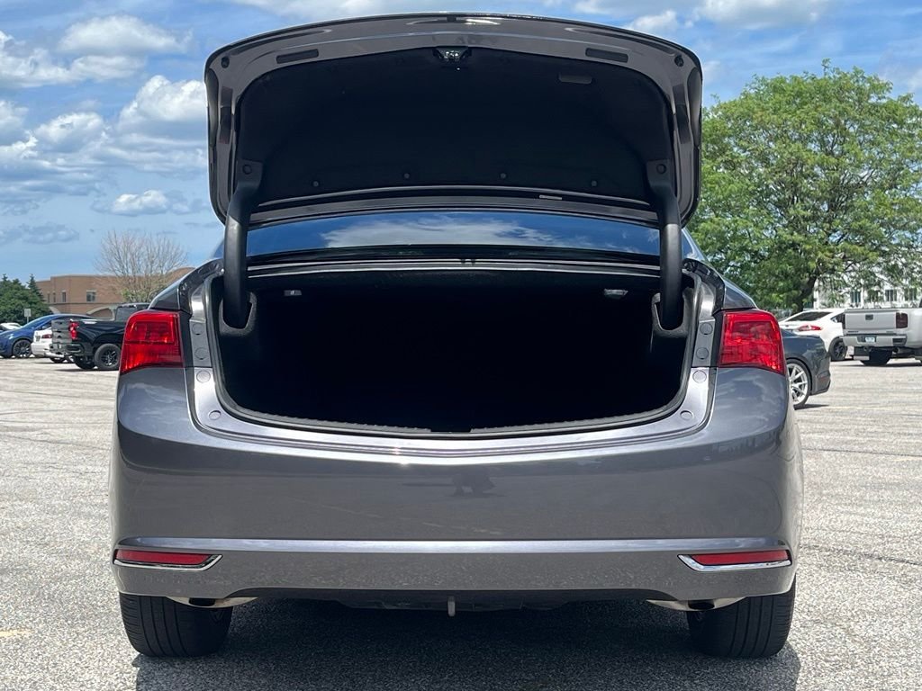 2019 Acura TLX — photo 16