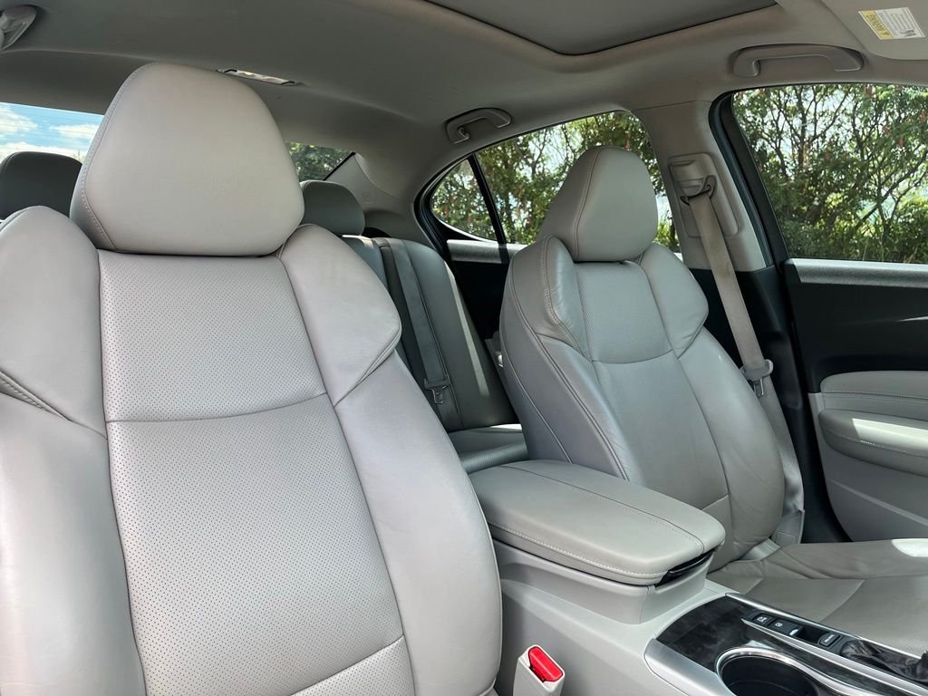 2019 Acura TLX — photo 19