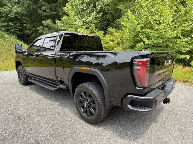 2025 GMC Sierra 2500HD — photo 10
