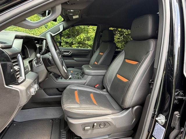 2025 GMC Sierra 2500HD — photo 13