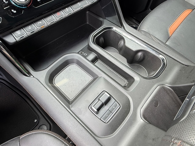 2025 GMC Sierra 2500HD — photo 25