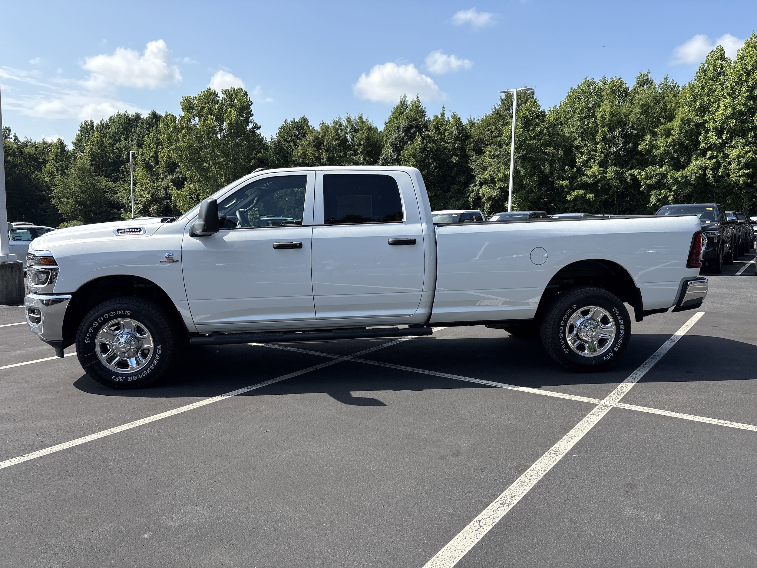 2025 Ram 2500 — photo 3
